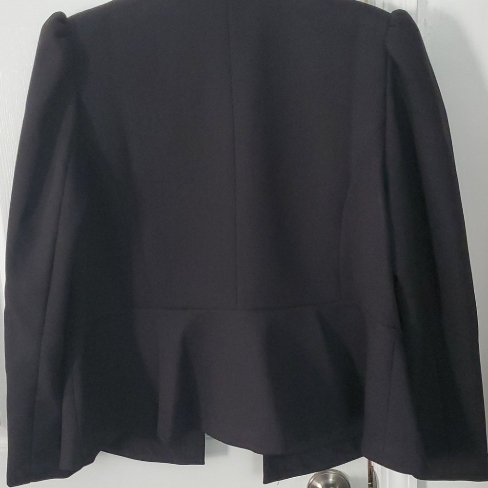 Jacket - Picture 5 of 5